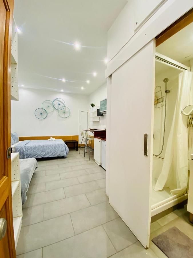 Caterina look Izquierda Apartamento Barcelona Exterior foto